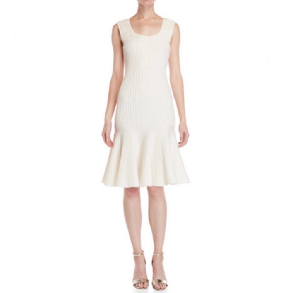 Carolina Herrera Metallic Knit Flounce Dress